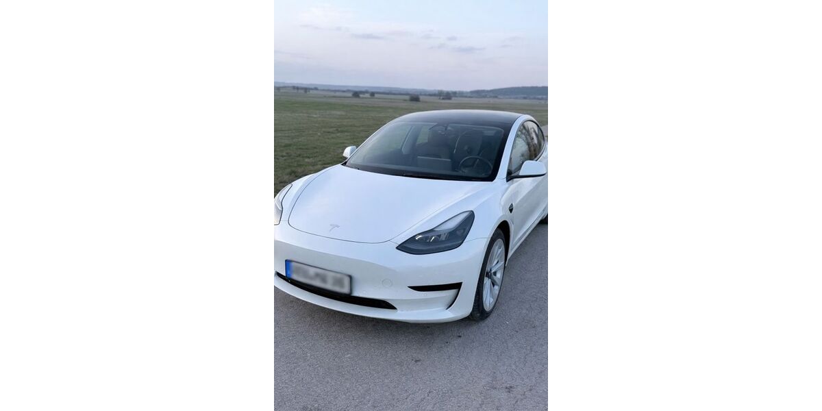 Tesla Model 3 55.000 km 25.999 &euro; Aurach 91589