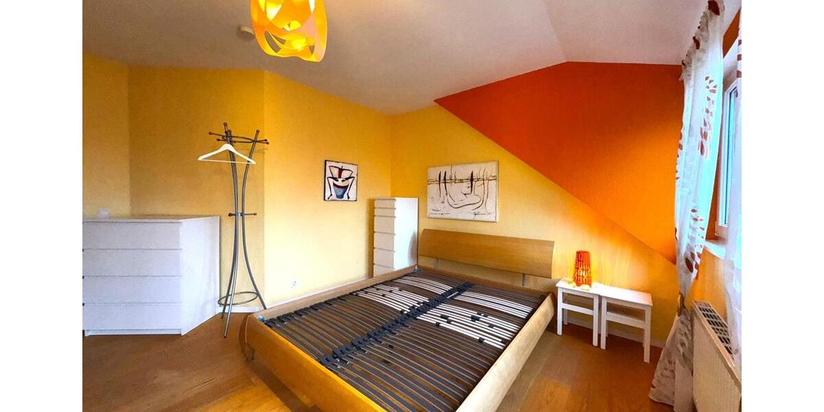 Dachgeschoßwohnung Wiesbaden Mainz-Kastel - 2 Zimmer, 65 m&sup2;, 1.160&euro; | Angebot:25899521