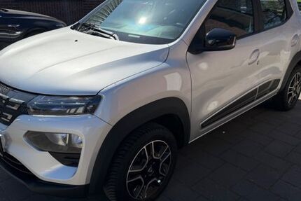 Dacia Spring 50.000 km 9.650 &euro; Hohenbrunn bei München 85662