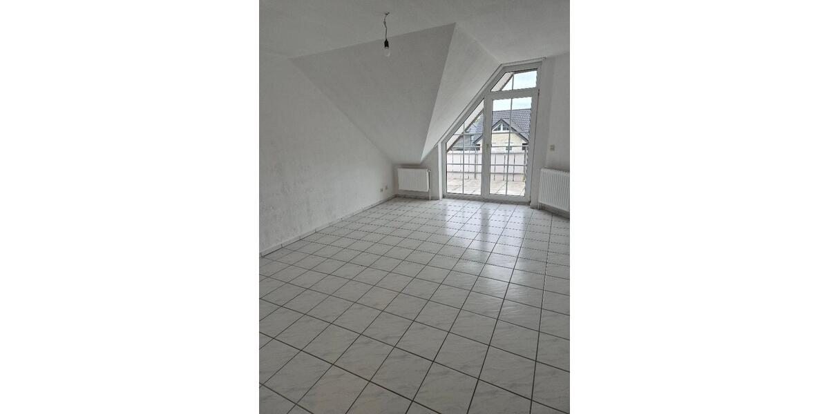 Dachgeschoßwohnung Fürstenau - 2.5 Zimmer, 60 m&sup2;, 396&euro; | Angebot:26576109