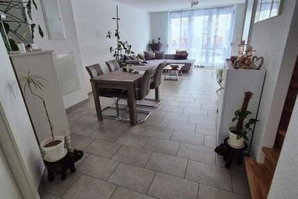 Haus Taunusstein Bleidenstadt - 5 Zimmer, 141 m&sup2;, 1.650&euro; | Angebot:24846675