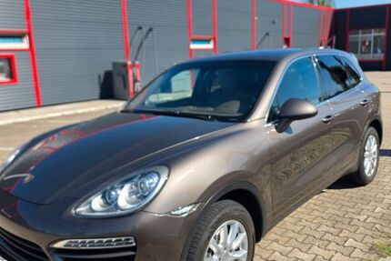 Porsche Cayenne 245.000 km 15.800 &euro; Augsburg 86153