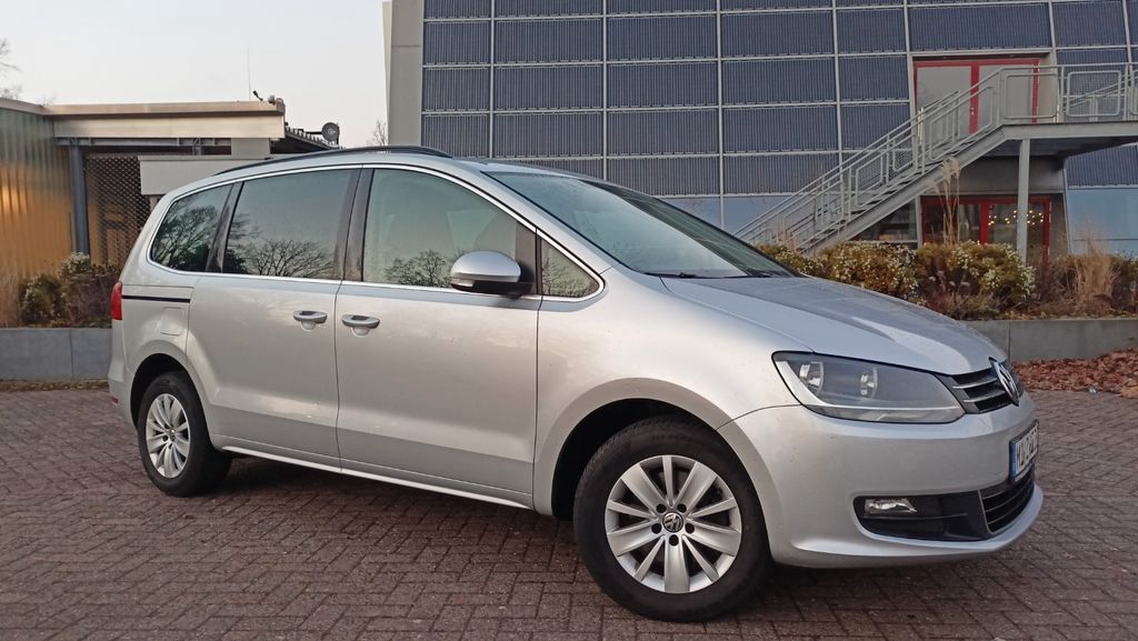 VW Sharan 245.000 km 8.950 &euro; Espelkamp 32339