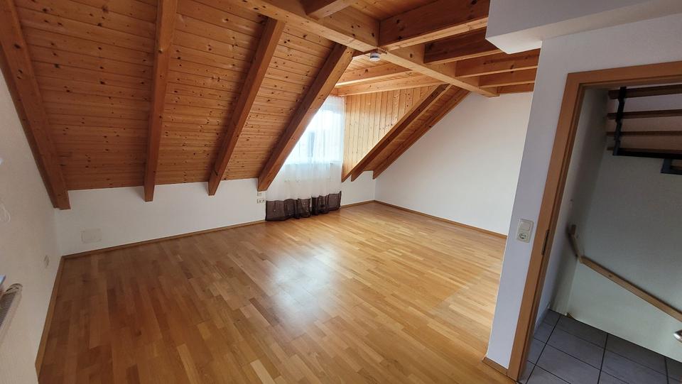 Doppelhaushälfte zu vermieten – ideal für kleine Familie 4 zimmer