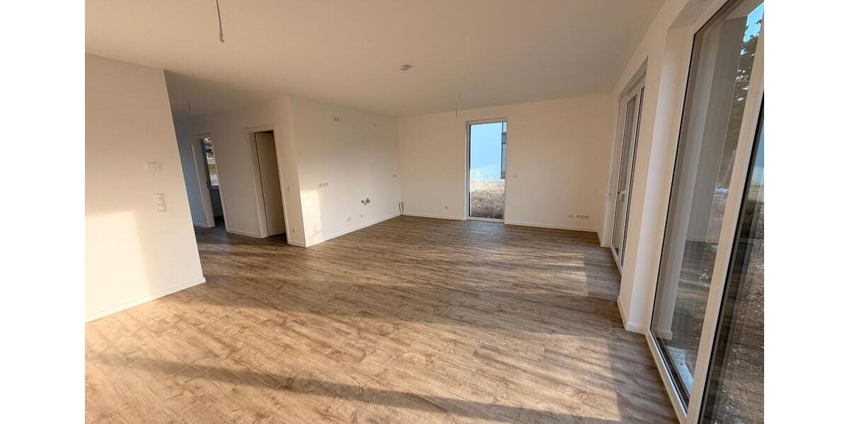 Doppelhaushälfte Zossen - 5 Zimmer, 125 m&sup2;, 1.699&euro; | Angebot:26408653