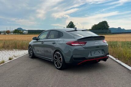Hyundai i30 91.800 km 21.099 &euro; Singen 78224