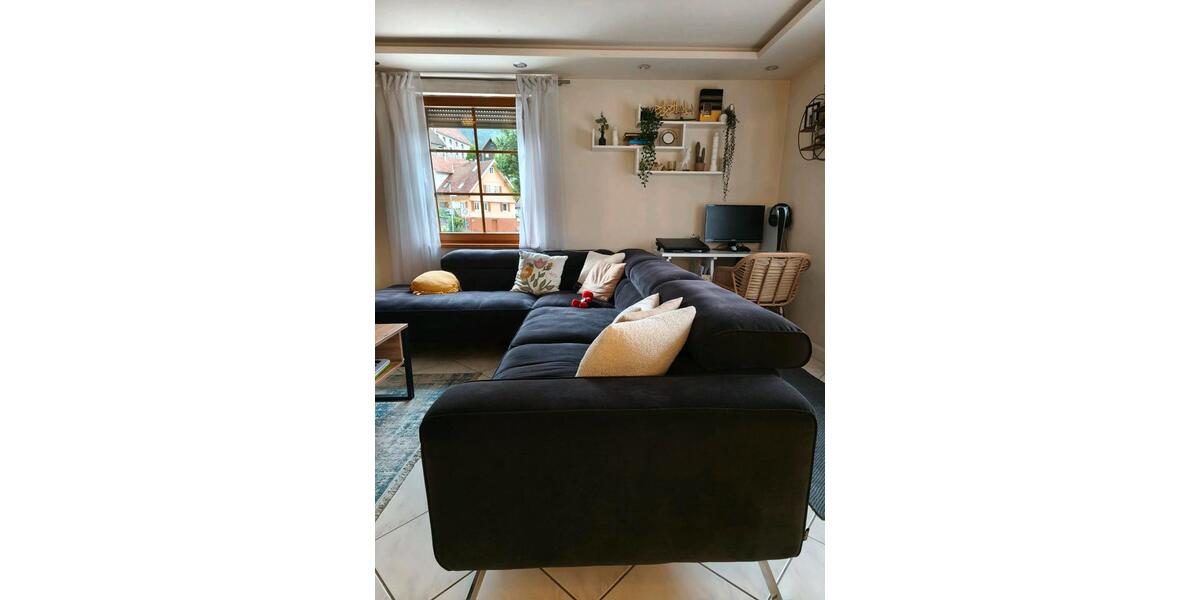 Helle Wohnung mit Balkon zimmer