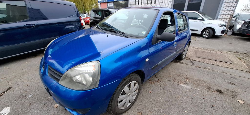 Renault Clio 76.000 km 2.490 &euro; Dortmund 44339