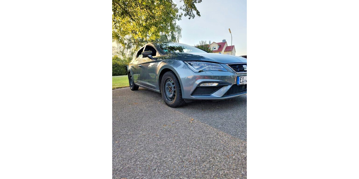 Seat Leon 89.000 km 17.900 € Stammham 85134