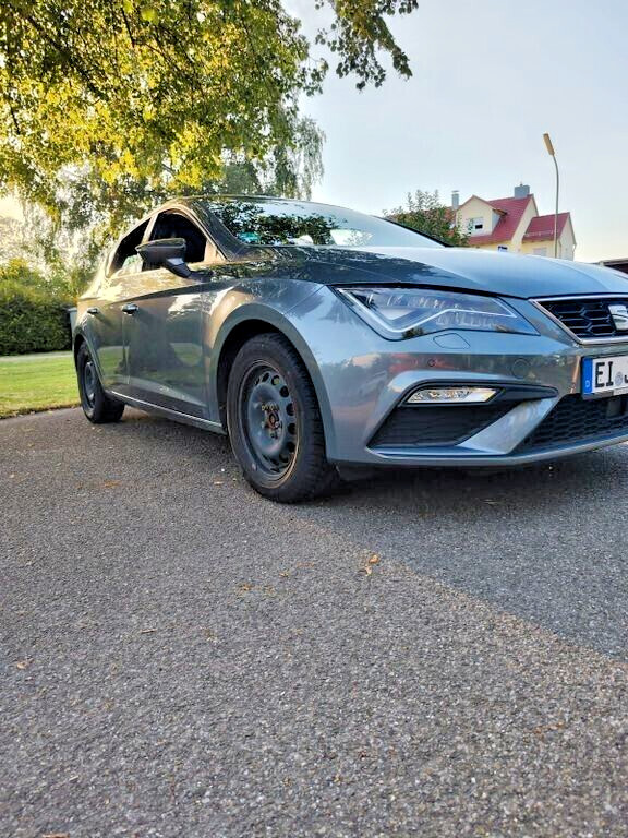Seat Leon 89.000 km 17.900 € Stammham 85134