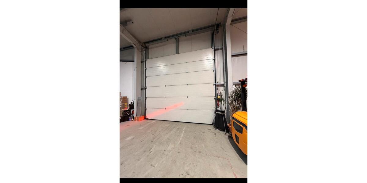 Gewerbehalle Lagerhalle zu vermieten ab 01.03.2026 zimmer