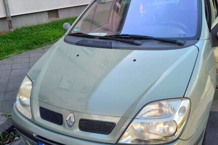 Renault Megane 197.000 km 1.050 € Düsseldorf 40468