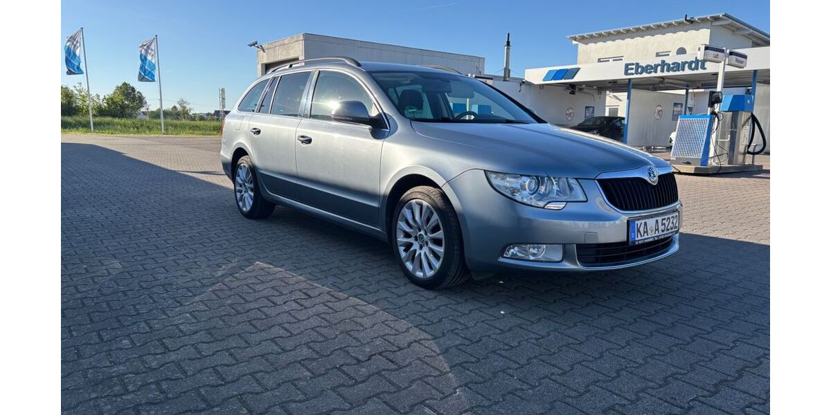 Skoda Superb 171.000 km 9.400 &euro; Kronau 76709