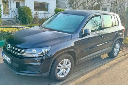 VW Tiguan 76.000 km 12.499 &euro; Bonn 53179