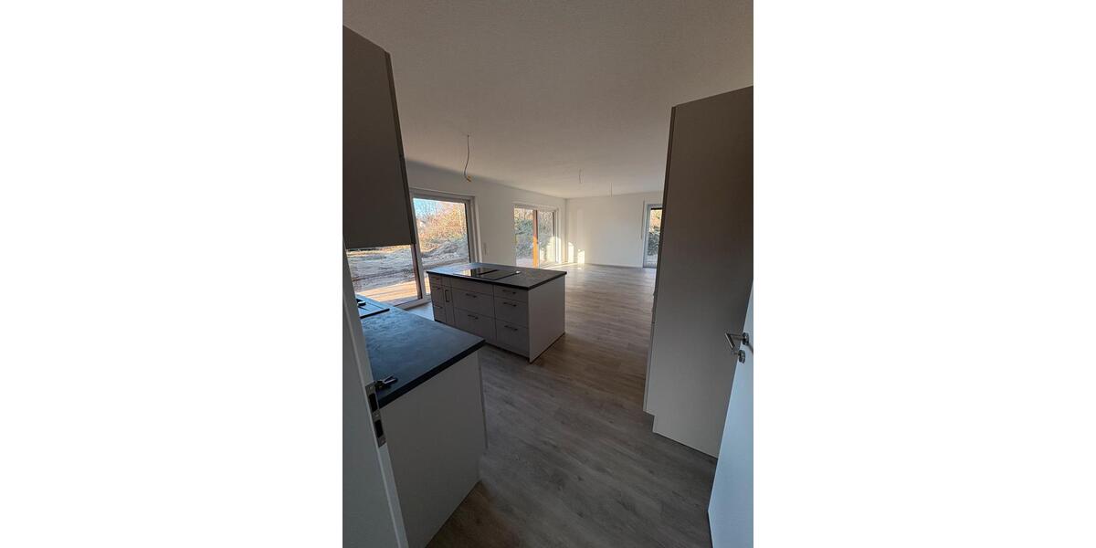 Erdgeschoßwohnung Burg (Spreewald) - 2 Zimmer, 80 m&sup2;, 1.200&euro; | Angebot:24598223