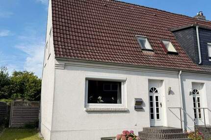 Charmantes kleines Reihenendhaus in urbaner und dennoch ruhiger Wohnlage. 3 zimmer