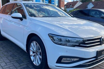 VW Passat Variant