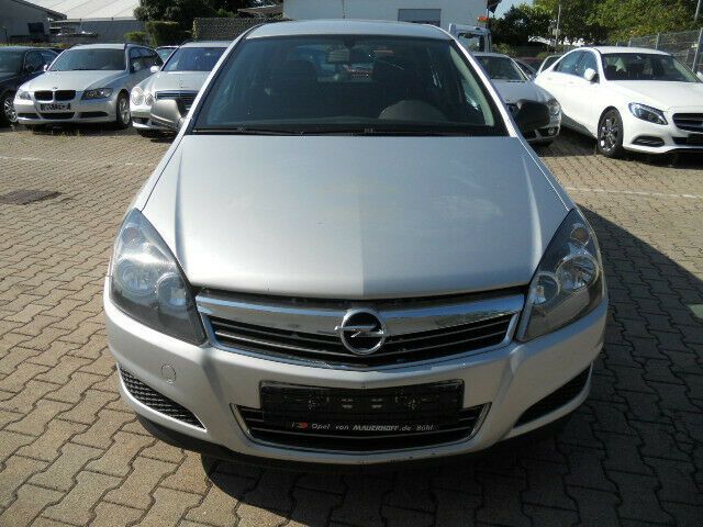 Opel Astra 222.435 km 1.850 &euro; Bühl 77815