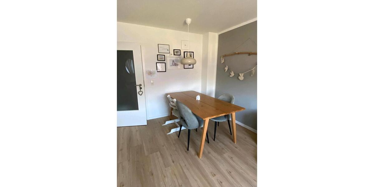Etagenwohnung Bad Schwartau - 3 Zimmer, 67 m&sup2;, 189.000&euro; | Angebot:25404896