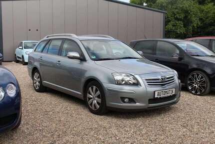 Toyota Avensis 173.597 km 4.590 &euro; Mölln 23879
