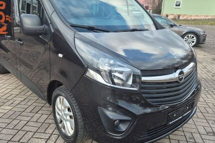 Opel Vivaro 184.500 km 16.990 &euro; Schmalkalden 98597