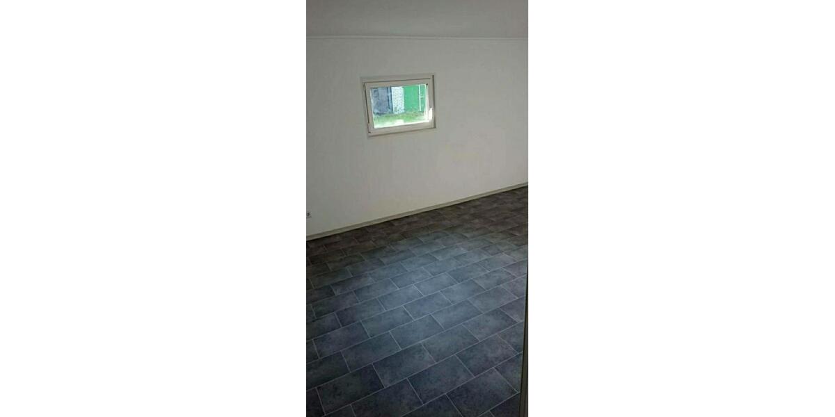 Maisonettenwohnung Bad Zwischenahn - 3 Zimmer, 110 m&sup2;, 450&euro; | Angebot:26658887
