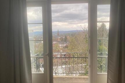 Wohnung Wiesbaden Biebrich - 2.5 Zimmer, 80 m&sup2;, 1.000&euro; | Angebot:25986507