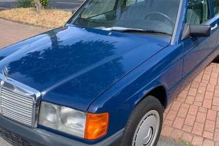 Mercedes 190