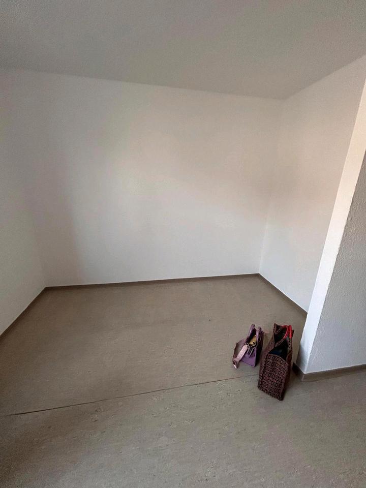 STUDENTENZimmer IN BONN POPPELSDORF ZU VERMIETEN (NUR STUDENTEN)