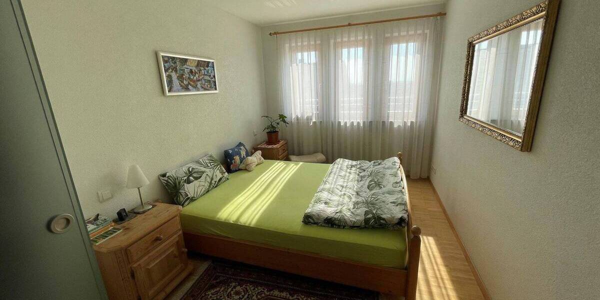 Mehrfamilienhaus, Wohnhaus Friesenheim - 9 Zimmer, 240 m&sup2;, 1.180.000&euro; | Angebot:26142606