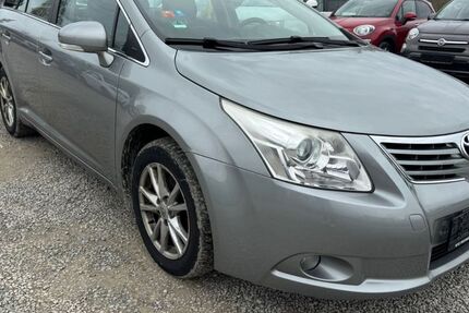 Toyota Avensis 187.000 km 4.190 &euro; Schwenningen 78056