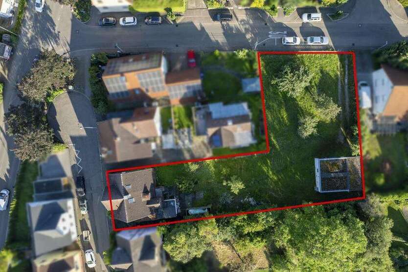 Grundstück zu verkaufen in Salach 660.000 € 1203 m²