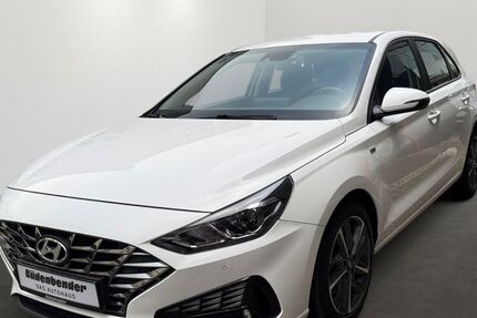 Hyundai i30 61.600 km 16.770 € Siegen 57076