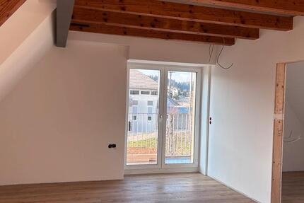 Wohnung Meßstetten - 2.5 Zimmer, 65 m&sup2;, 850&euro; | Angebot:25794065