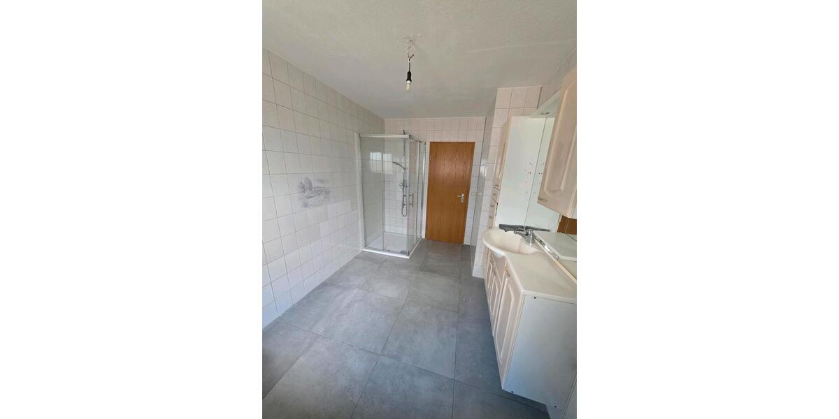 Etagenwohnung Güglingen - 3.5 Zimmer, 87 m&sup2;, 278.000&euro; | Angebot:27118387