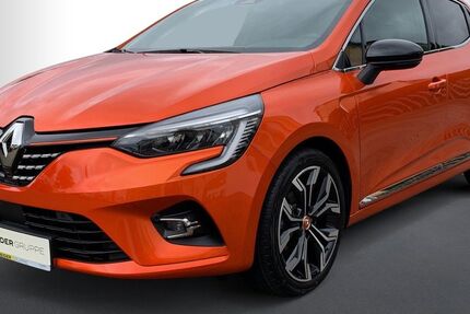 Renault Clio 94.851 km 11.890 &euro; Chemnitz 09131