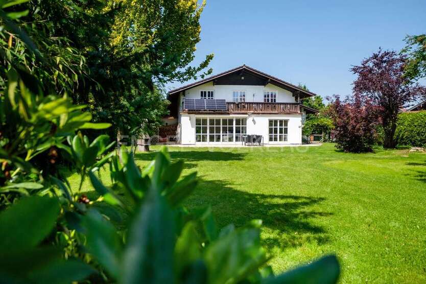 Haus zum Kaufen in Holzkirchen 1.690.000 € 179 m²