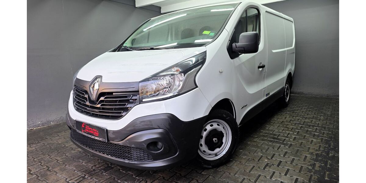 Renault Trafic 107.000 km 15.990 &euro; Berlin 12279