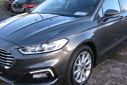 Ford Mondeo 98.000 km 16.890 &euro; Bad Blankenburg 07422