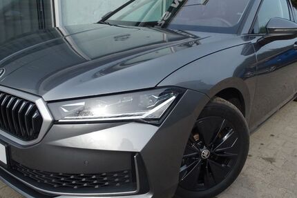 Skoda Superb 9.367 km 36.490 &euro; Nauen 14641