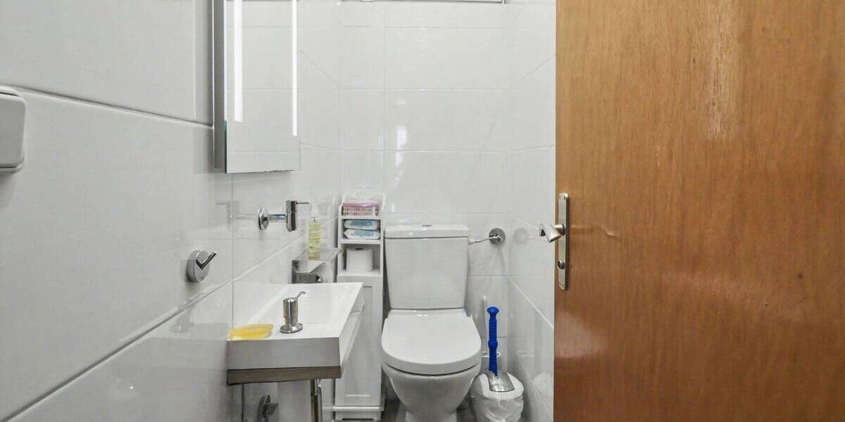 Mehrfamilienhaus, Wohnhaus Uhingen Baiereck - 6 Zimmer, 147 m&sup2;, 299.000&euro; | Angebot:26291346