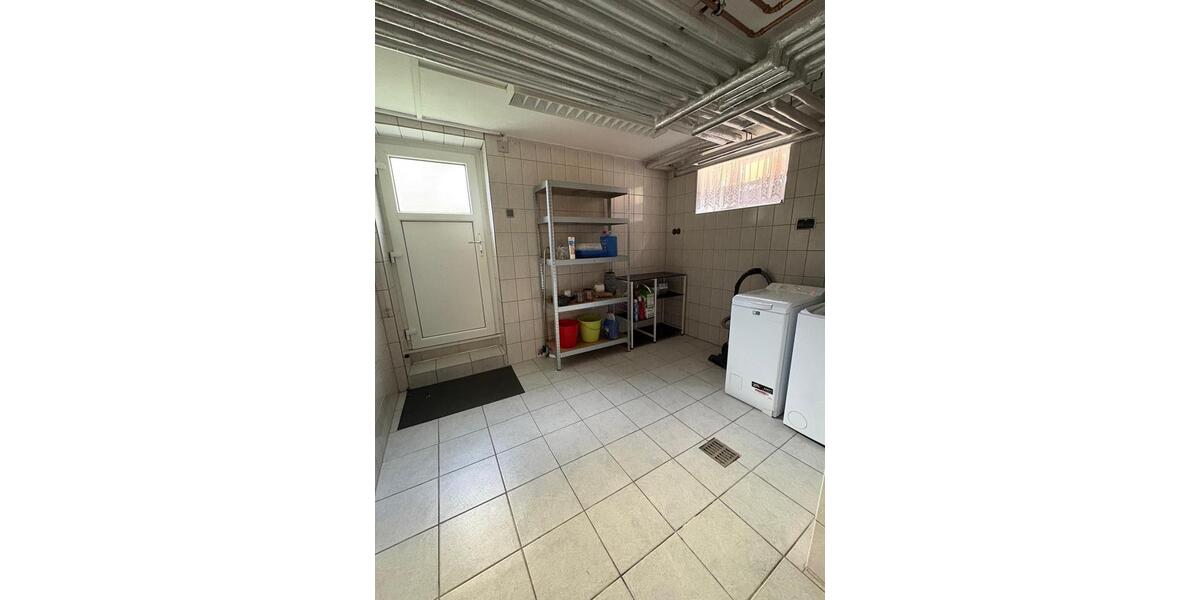 Mehrfamilienhaus, Wohnhaus Naumburg (Saale) - 375.000&euro; | Angebot:27073186