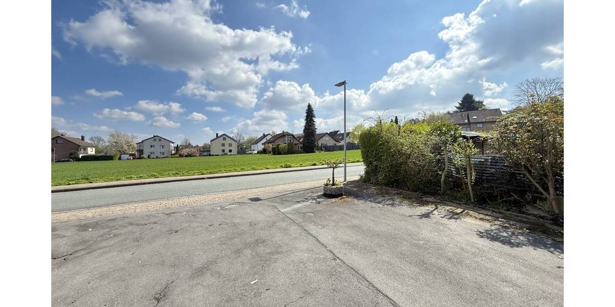 Etagenwohnung Bielefeld Hillegossen - 2 Zimmer, 95 m&sup2;, 118.000&euro; | Angebot:26402367