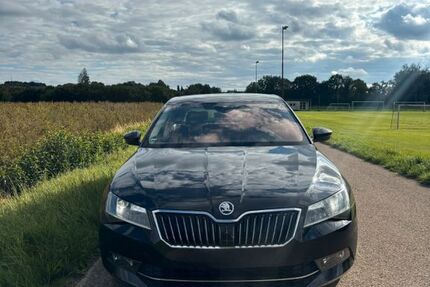 Skoda Superb 116.000 km 17.900 &euro; Mainburg 84048