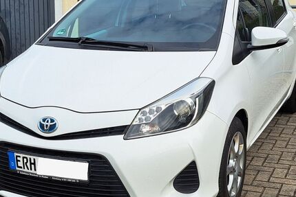 Toyota Yaris 176.500 km 7.350 &euro; Heroldsberg 90562