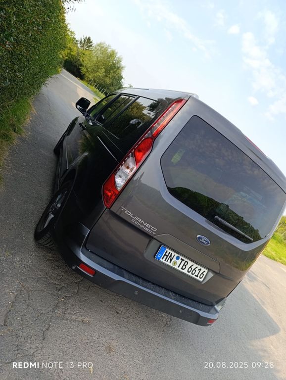 Tourneo Connect