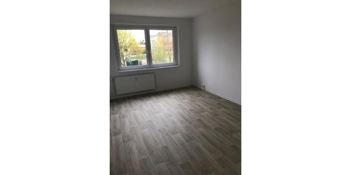 Etagenwohnung Angermünde - 3 Zimmer, 61 m&sup2;, 375&euro; | Angebot:26393790