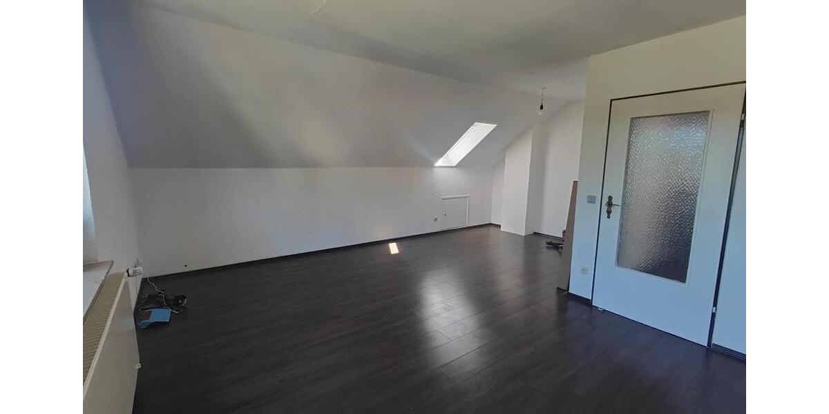 Dachgeschoßwohnung Isselburg - 3 Zimmer, 56 m&sup2;, 560&euro; | Angebot:26386974