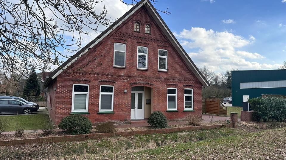 Dachgeschoßwohnung Geestland - 5 Zimmer, 100 m&sup2;, 690&euro; | Angebot:25320512