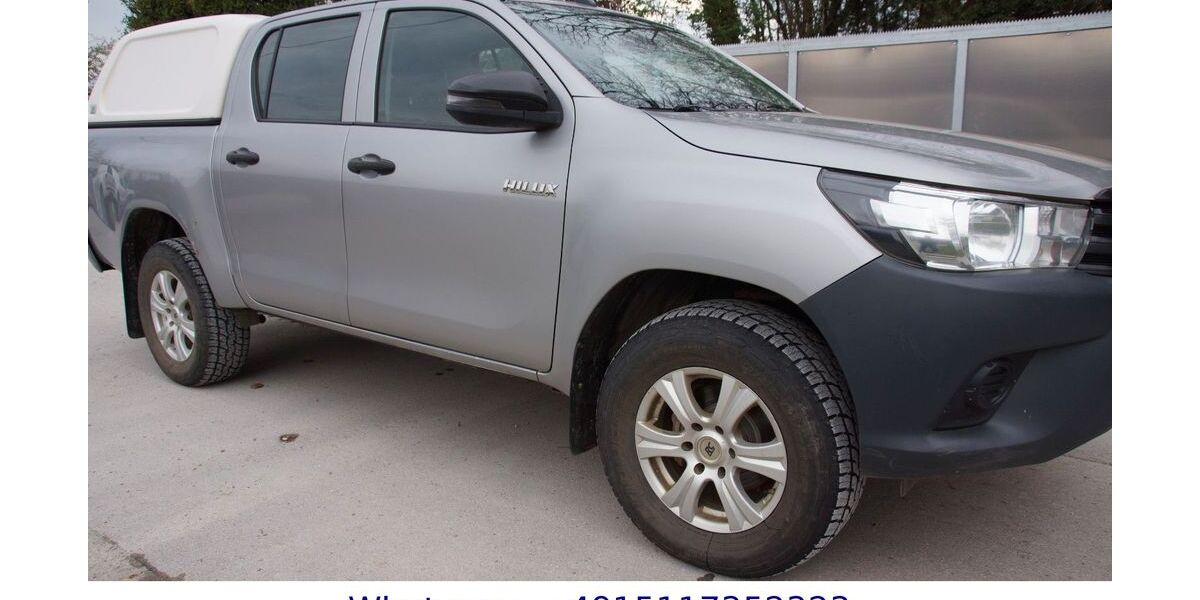 Toyota Hilux 99.899 km 23.799 &euro; München 81249